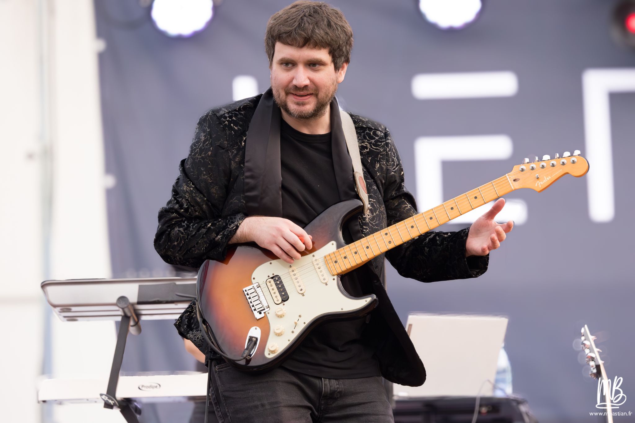 20250607  Redlight Dreams   MB 55